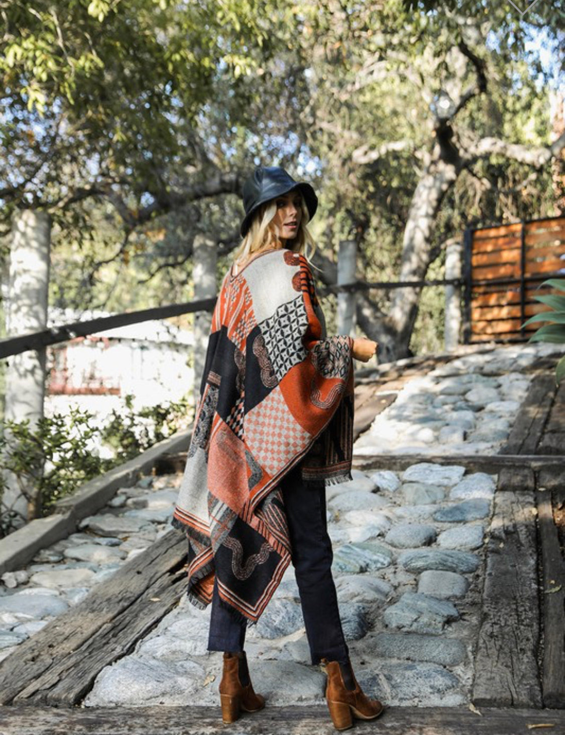 Style Frayed Edge Poncho