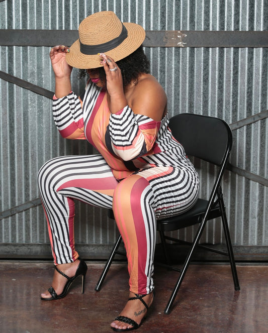 A Off-Shoulder Stripe 2 piece