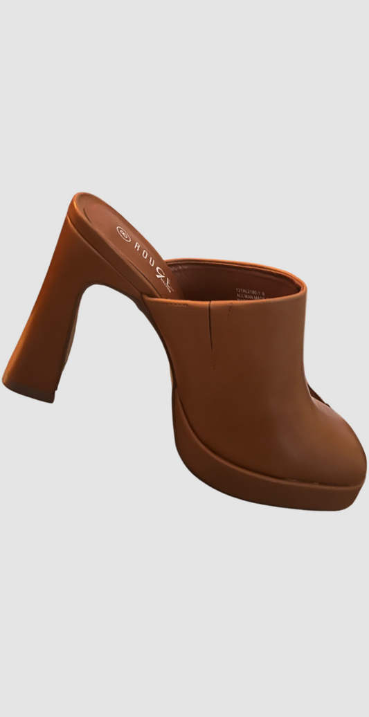 Tan Platform