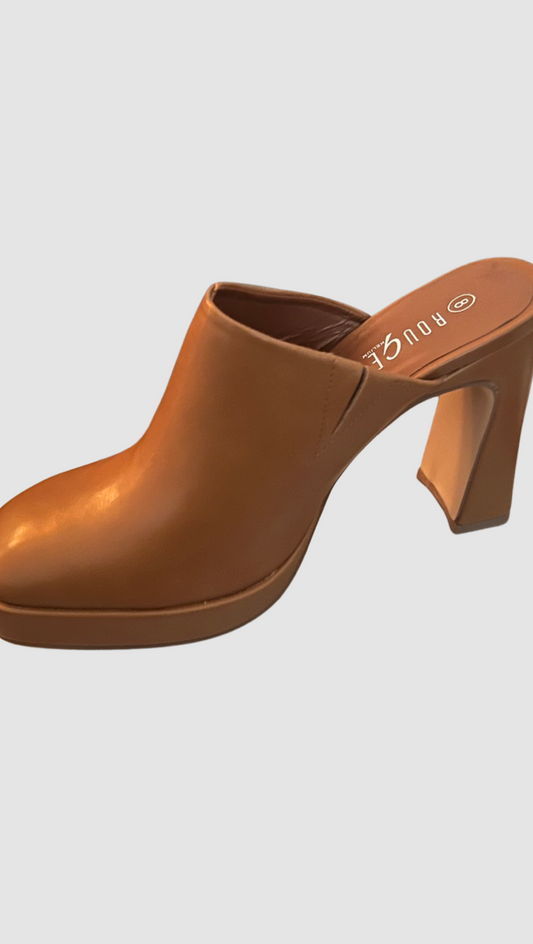 Tan Platform